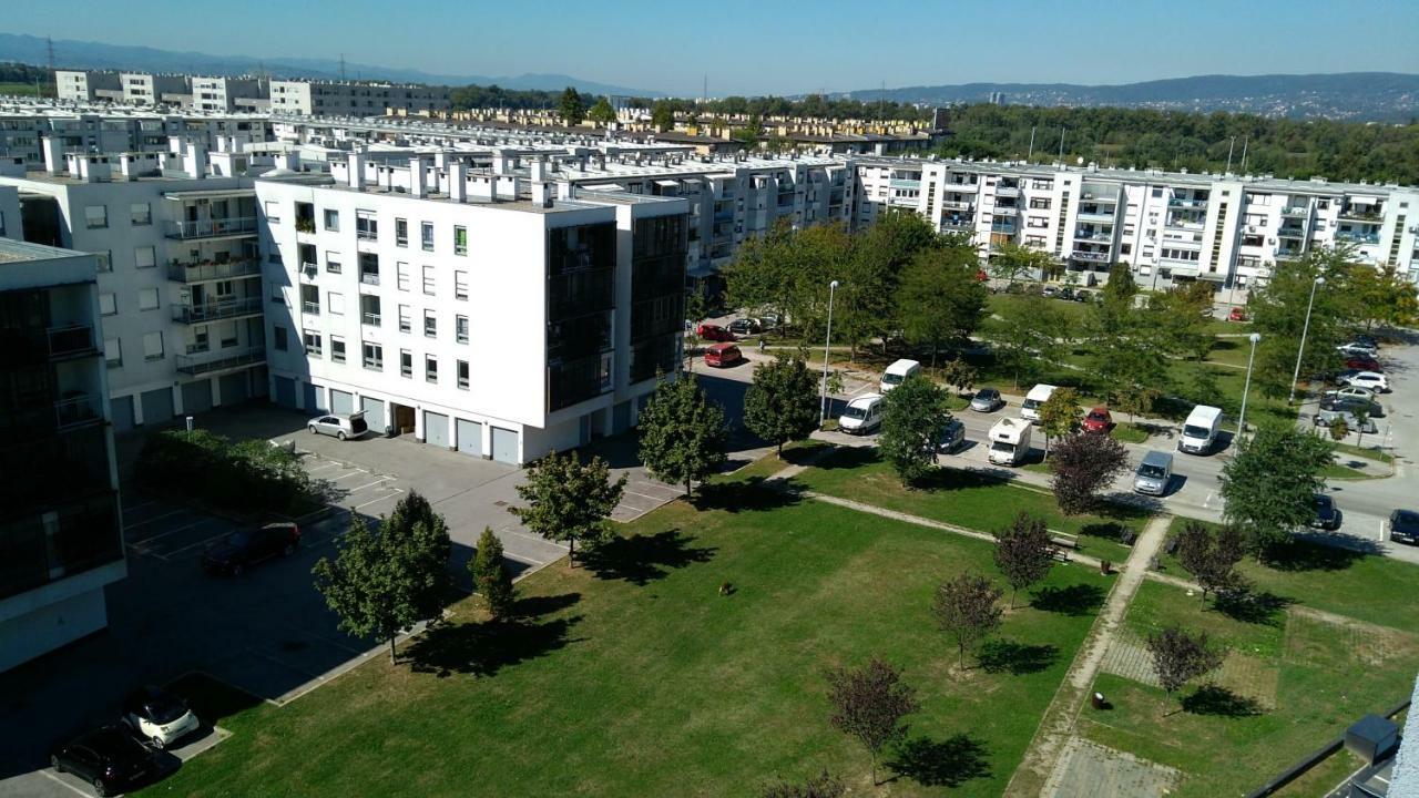 Apartman Nadja Arena Záhřeb Exteriér fotografie